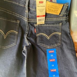 Levis Girls size 12